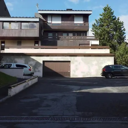 En Rez De Jardin Clos Face Au Mont Blanc *
