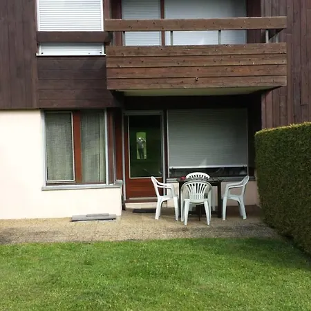 דירה En Rez De Jardin Clos Face Au Mont Blanc *